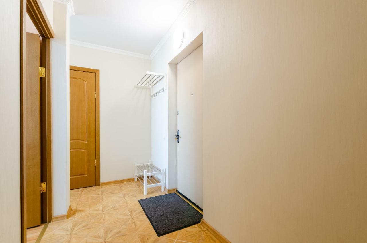 Artal Apartment On Obolonskaya Square 3 Kiev Eksteriør billede